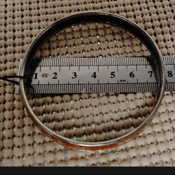 Authentic Hermes Narrow Enamel Bangle Bracelet - Picture 7 of 11